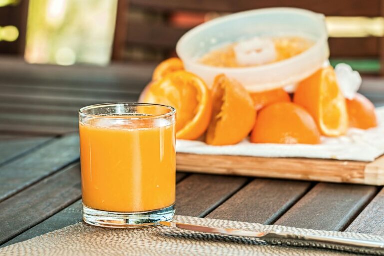 Οι καταναλωτές γυρνούν την πλάτη στον χυμό πορτοκαλιού