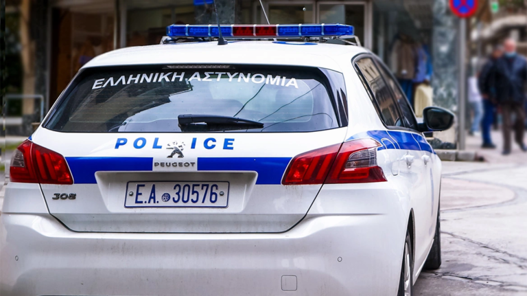 Ελλάδα: Νεκρό, μαχαιρωμένο στον λαιμό βρέθηκε 11χρονο κορίτσι – Ομολόγησε 37χρονος
