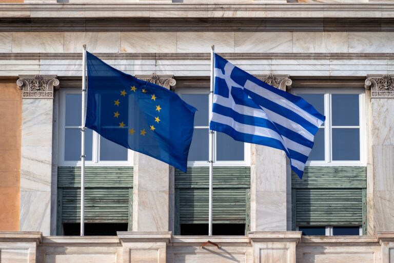 Ελληνική οικονομία: Το «ραντεβού» της 21ης Ιουνίου και τα μηνύματα της Κομισιόν