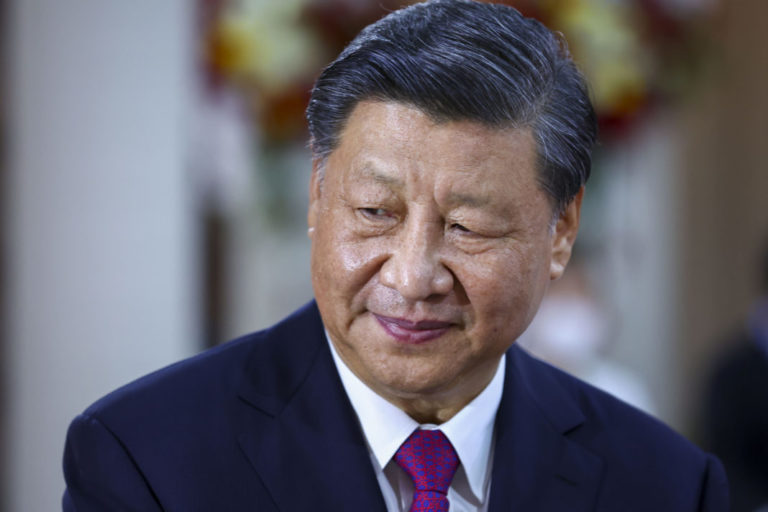 Κίνα: Κάλεσμα του προέδρου Σι για «γέφυρες» στην παγκόσμια οικονομία – Προειδοποίησε κατά της πρόκλησης «διαχωριστικών χασμάτων»