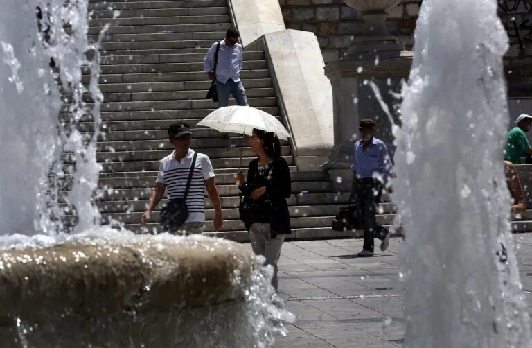 Καιρός: Επιμένουν τα 40άρια – Έρχεται ανάσα δροσιάς λίγων ημερών