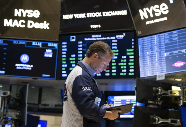 Wall Street: Ιστορικό ρεκόρ πάνω από τις 5.600 μονάδες για τον S&P 500 – Πράσινο το ταμπλό