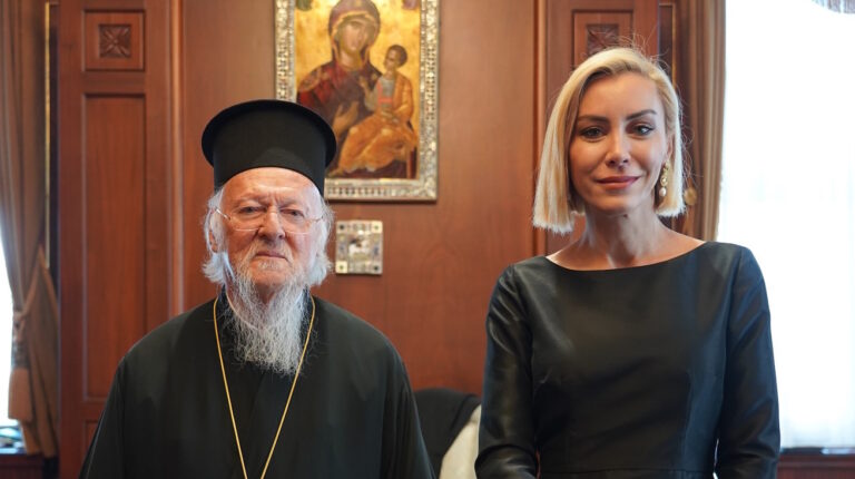 Η Αντριάνα Παρασκευοπούλου συνάντησε τον Οικουμενικό Πατριάρχη Βαρθολομαίο στο Φανάρι