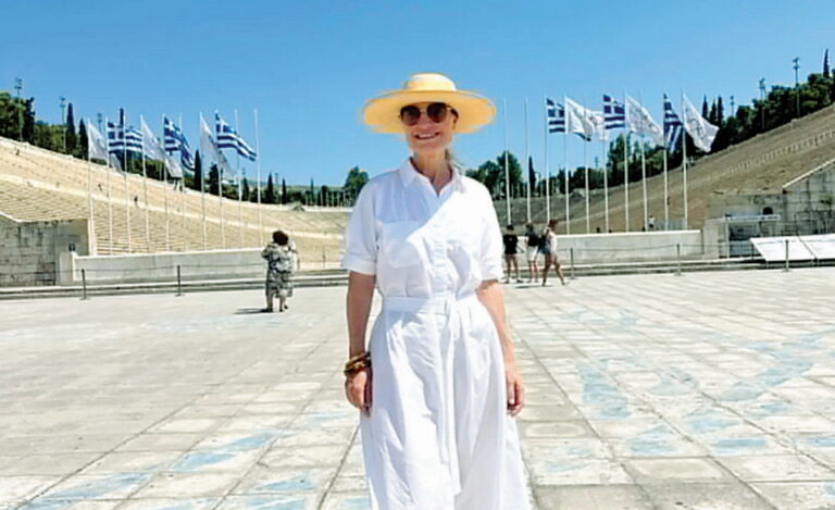 Η Τόσκα Μασκ ινκόγκνιτο στην Ελλάδα
