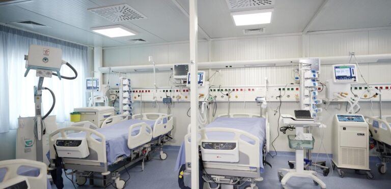 Π. Παπανικολάου: Κυβερνητική πολιτική η σκόπιμη υποστελέχωση των νοσοκομείων