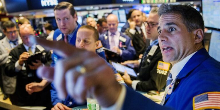 Wall Street: Στις 40.000 μονάδες επέστρεψε ο Dow Jones, ανακούφιση από τα στοιχεία για τον πληθωρισμό