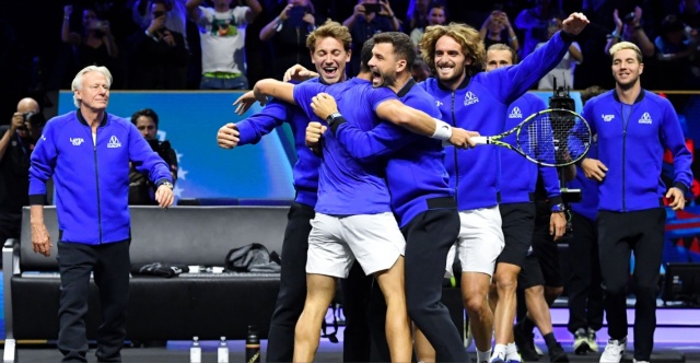 Laver Cup: Ο Αλκαράθ ολοκλήρωσε την ανατροπή και έκανε τον Τσιτσιπά να πανηγυρίσει ακόμα έναν τίτλο με την Team Europe