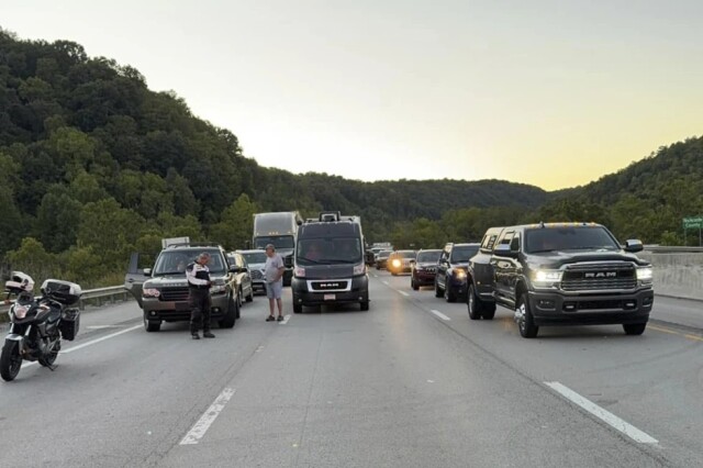 Κεντάκι: Περιστατικό με πυροβολισμούς σε αυτοκινητόδρομο – Τέσσερις με έξι οι τραυματίες