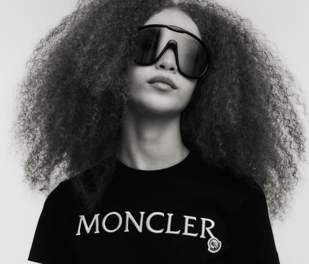 Moncler: Πώς ο διάσημος οίκος οδηγήθηκε από τη χρεοκοπία στην απογείωση