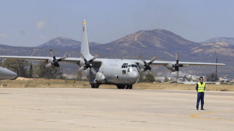 Αναχωρεί C-130 για επαναπατρισμό Ελλήνων και Κυπρίων από τη Βηρυτό