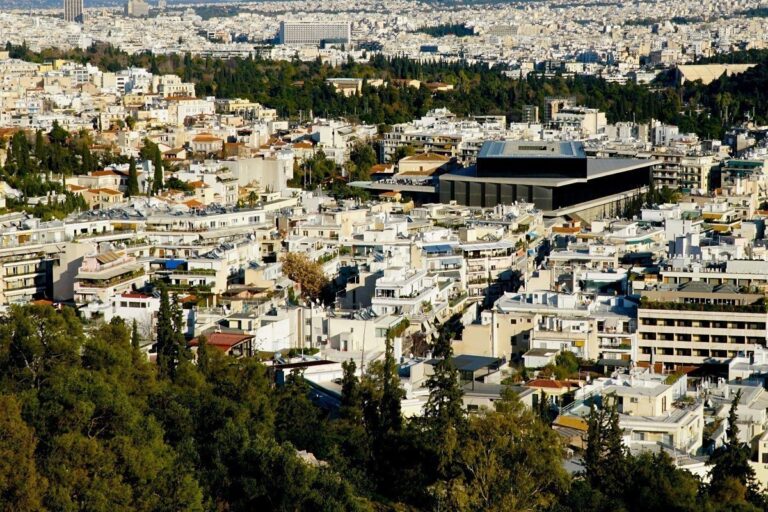 Η δυναμική της βραχυχρόνιας μίσθωσης στις «top» περιοχές του κέντρου της Αθήνας – Oι νέοι κανόνες και η στεγαστική κρίση