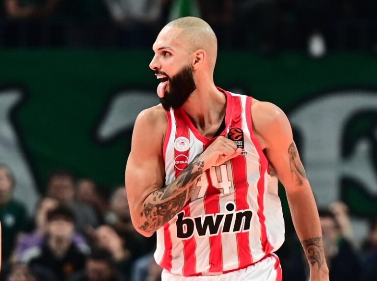 Euroleague: Ο Oλυμπιακός θριάμβευσε επί του Παναθηναϊκού στο ΟΑΚΑ