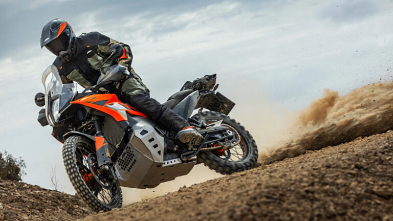 Ο κόσμος της περιπέτειας αλλάζει με τη νέα KTM 790 ADVENTURE 2025