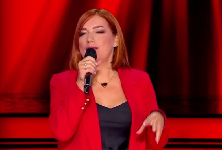 The Voice: Συγκίνησε η Βάλλια με την ιστορία της – «Περνούσα καρκίνο του μαστού»