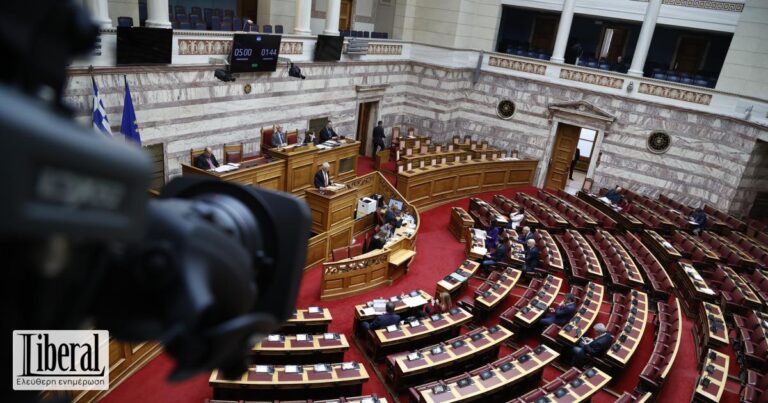 Τη σταθερότητα την απαιτούν οι πολίτες, όχι η κυβέρνηση