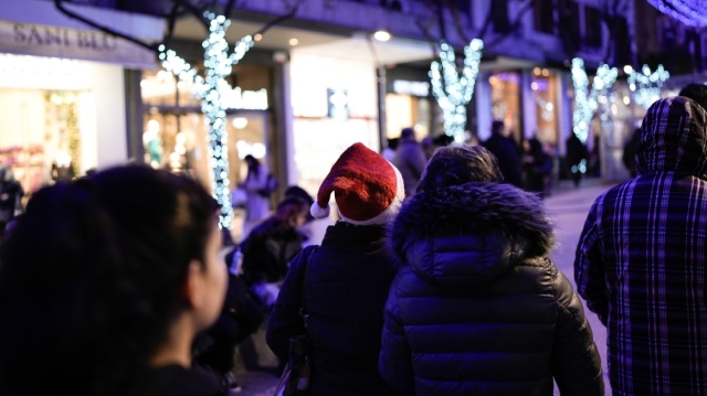 Θεσσαλονίκη: Αγορές της τελευταίας στιγμής, μελομακάρονα… Ντουμπάι και γεμάτα ξενοδοχεία, εστιατόρια και μπαρ