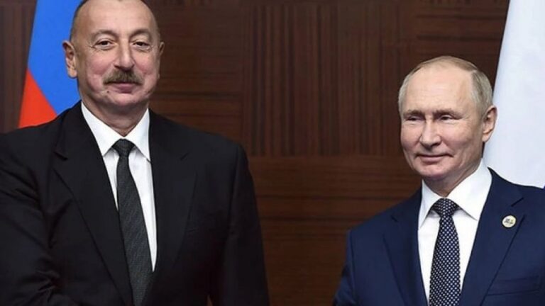 Ilhan Aliyev σε Vladimir Putin: Το αεροσκάφος της AZAL επλήγη στην Ρωσία από «φυσική εξωτερική επέμβαση»