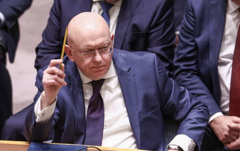 Nebenzya (Ρωσία): Ο πρώην κωμικός Zelensky κάνει τα πάντα για να διαταράξει ειρηνευτικές πρωτοβουλίες για την Ουκρανία