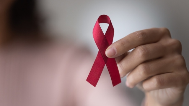 Παγκόσμια Ημέρα κατά του AIDS: Σημαντικό πρόβλημα η καθυστερημένη διάγνωση