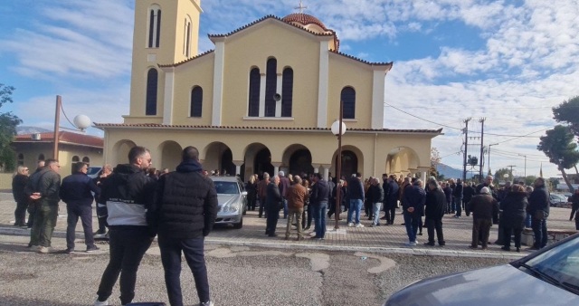 Καλαμάτα: Σε κλίμα οδύνης η κηδεία του 52χρονου που δολοφονήθηκε από τον Τούρκο υπάλληλό του