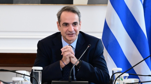 Μητσοτάκης: Μετά τα κάλαντα, ανάπαυλα και αποφάσεις για την Προεδρία – Τα πρόσωπα στην εξίσωση και η δεύτερη θητεία Σακελλαροπούλου