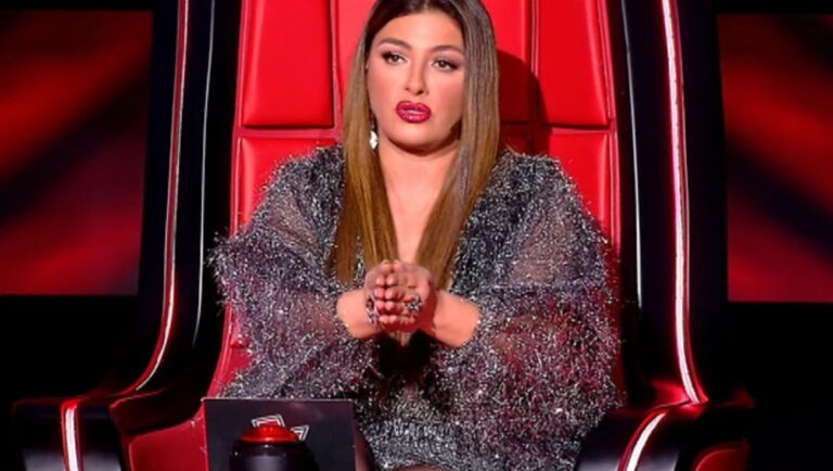 The Voice – Έλενα Παπαρίζου: «Είχα χωρίσει, ήμουν πάρα πολύ στεναχωρημένη και μου είχε γράψει ένα χαρτάκι»