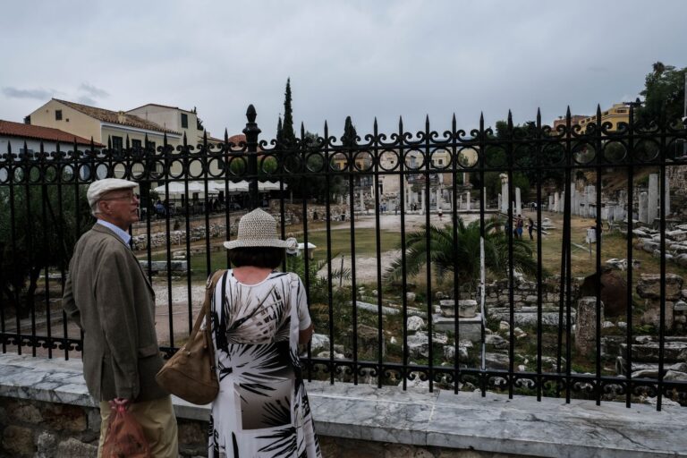 Ποιοι τουρίστες στην Ελλάδα είναι πιο “ανοιχτοχέρηδες”