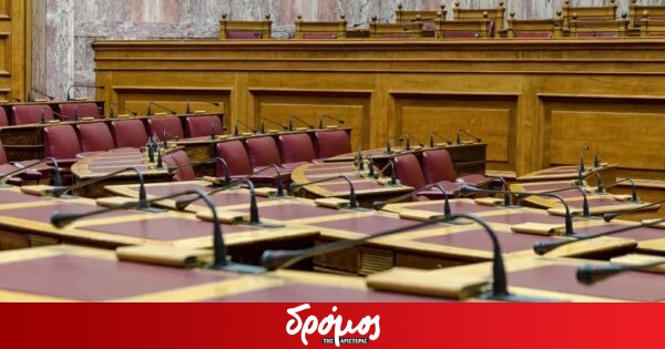 Ο πολιτικός κόσμος υπόσχεται «σωτηρία μέσω υποτέλειας»