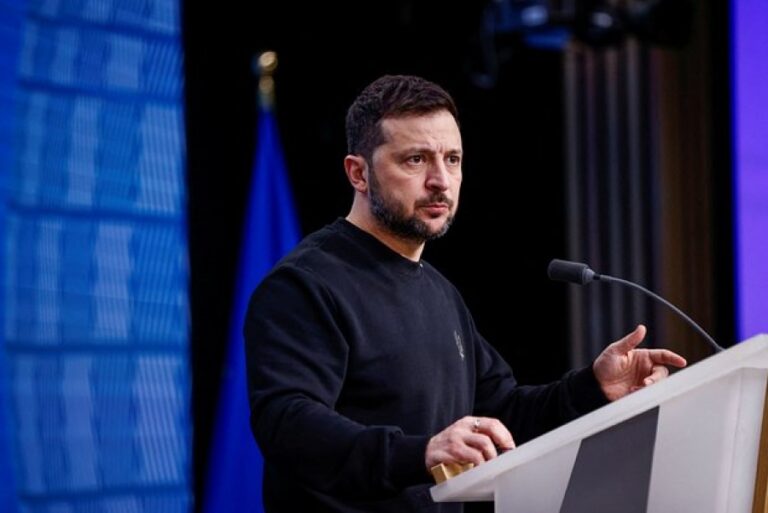 Ξεκάθαρα κλόουν – Το πρώτο ψέμα του Zelensky για τη νέα χρονιά